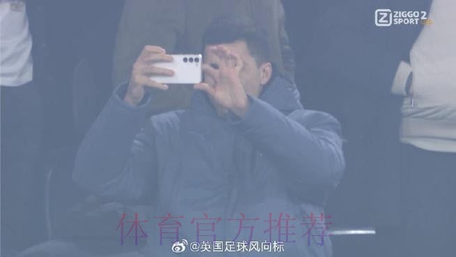 TA：皇马想留阿隆索 但没人相信输曼城他还能执教